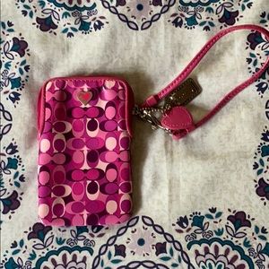 Coach Poppy small wristlet